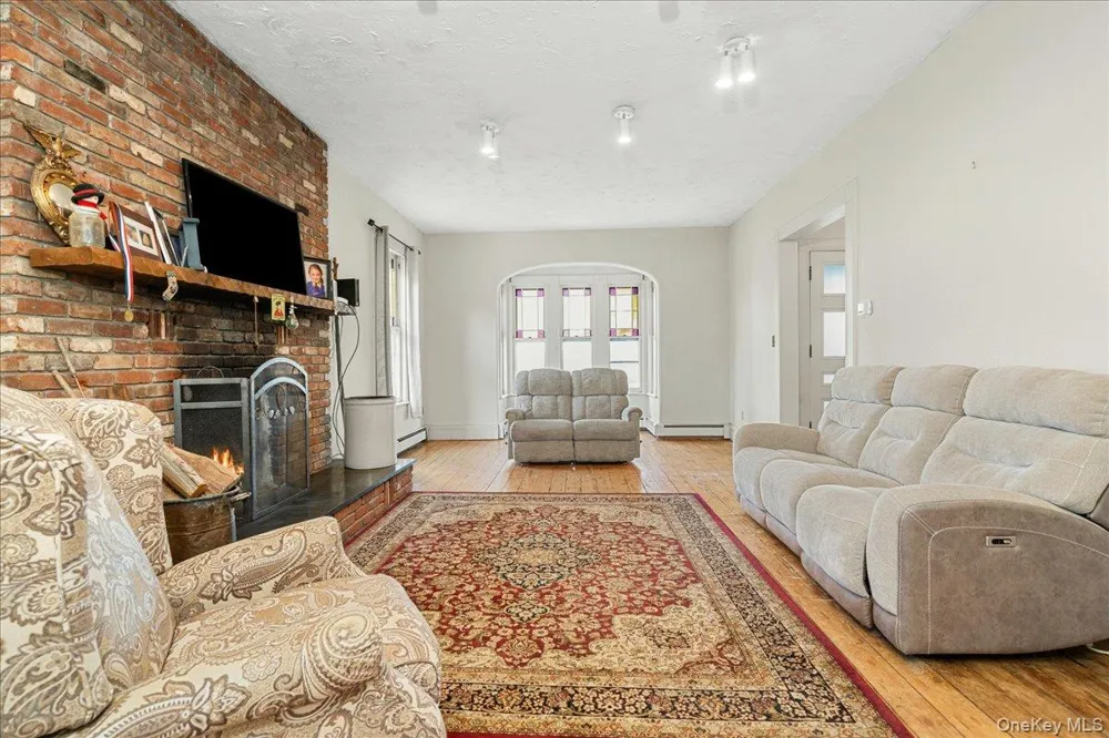 14 Maple Avenue Goshen, NY 10924
