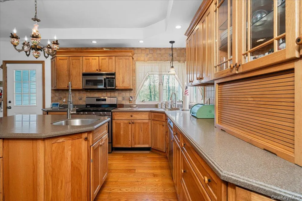 14 Maple Avenue Goshen, NY 10924