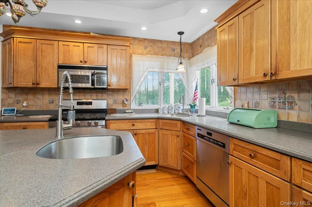 14 Maple Avenue Goshen, NY 10924