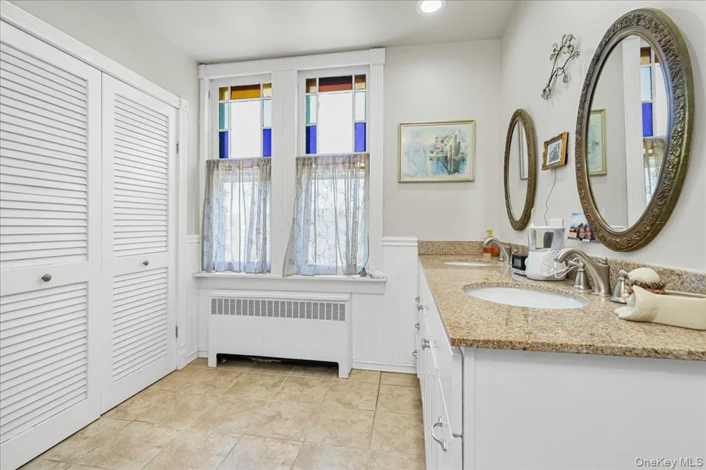 14 Maple Avenue Goshen, NY 10924