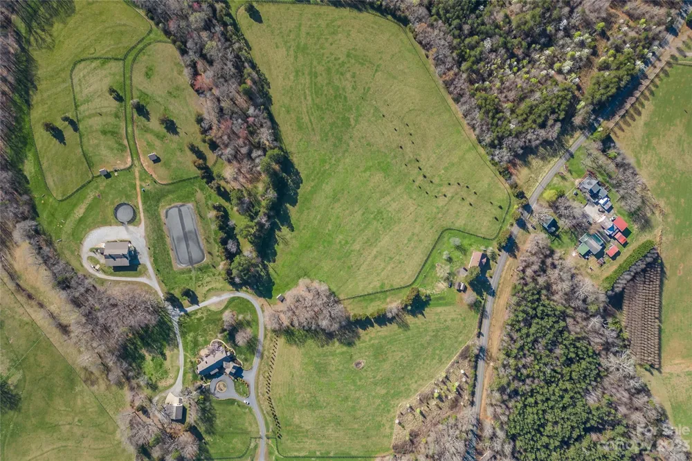 157 Melvin Hill Road Columbus, NC 28722