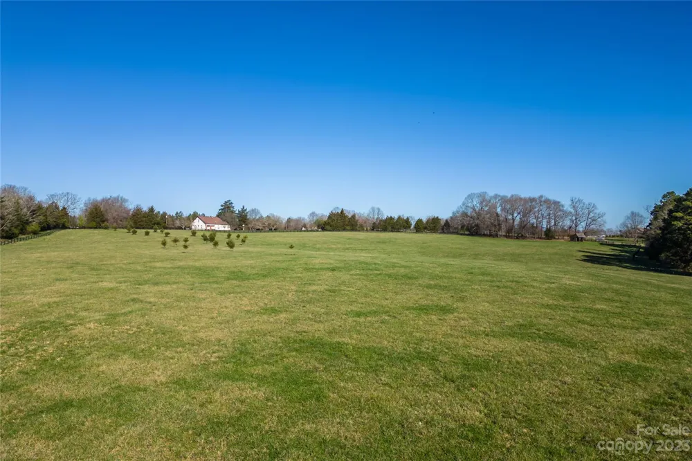 157 Melvin Hill Road Columbus, NC 28722