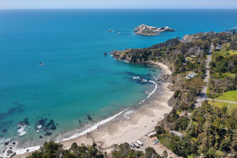 35540 Ocean View Court Gualala, CA 95445