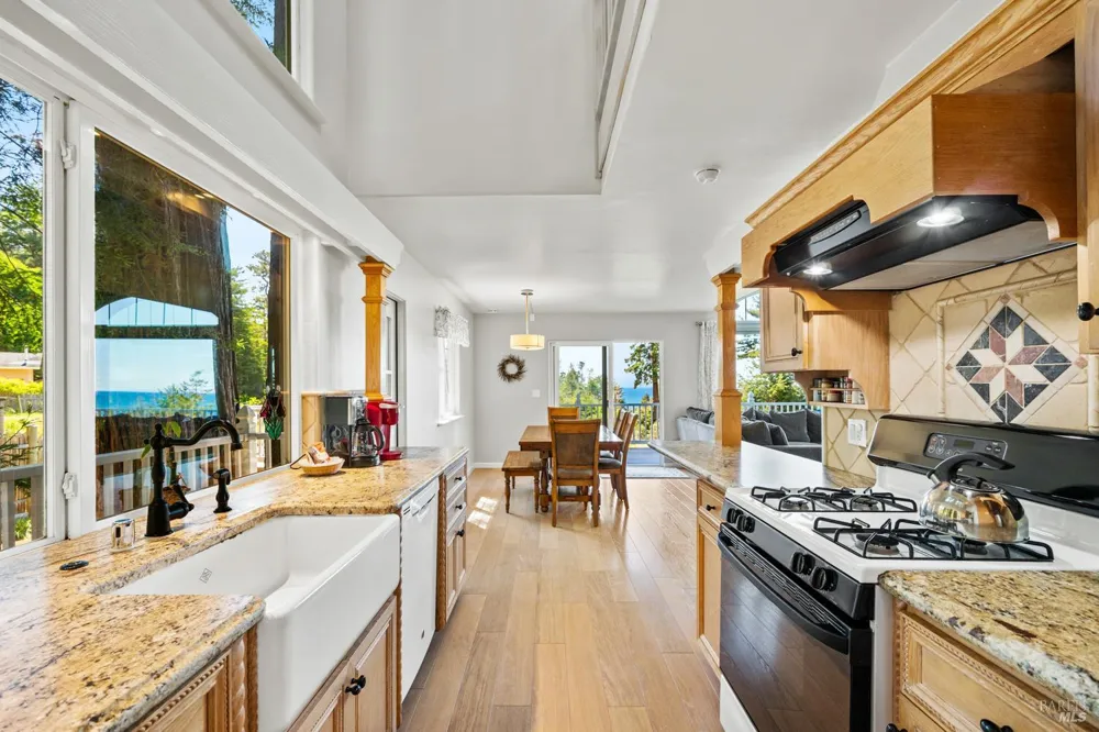 35540 Ocean View Court Gualala, CA 95445