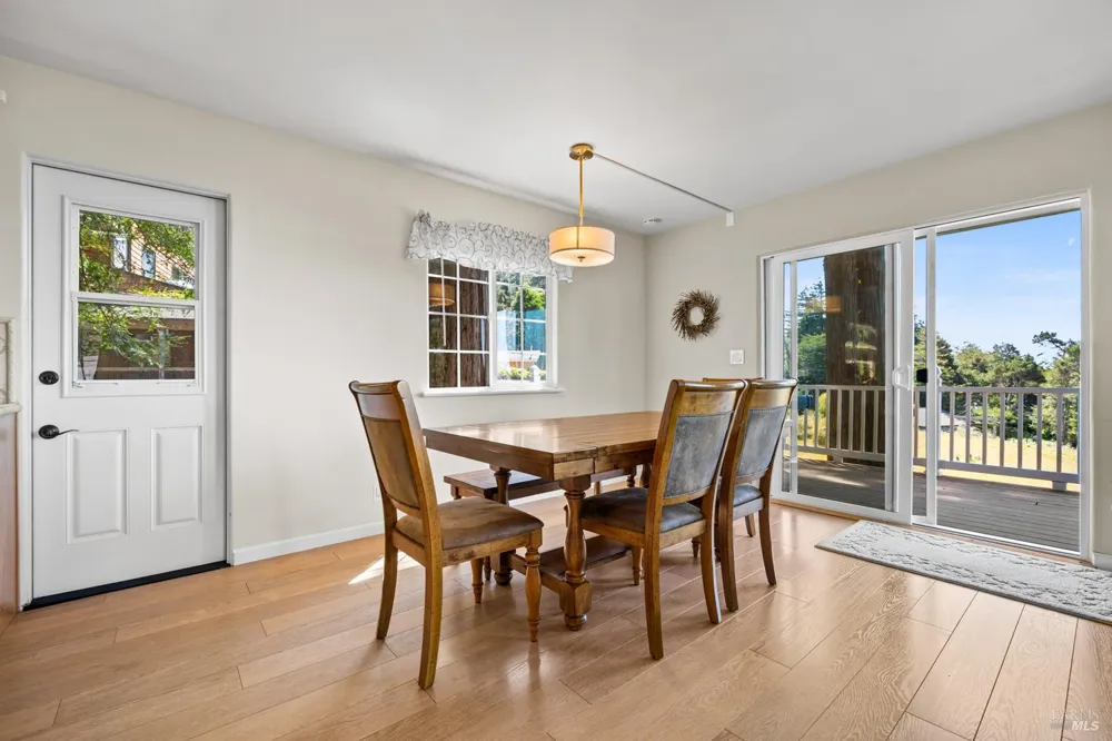 35540 Ocean View Court Gualala, CA 95445