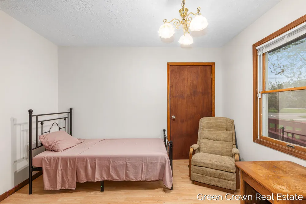 4982 Wilcox Road Holt, MI 48842