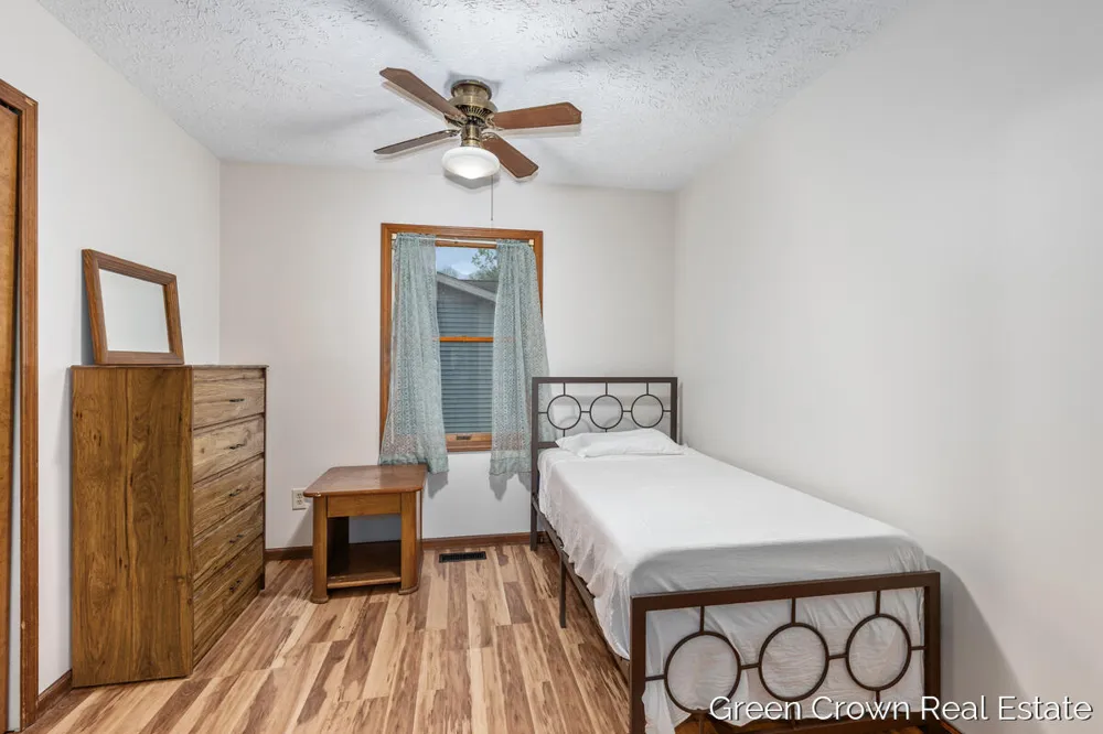 4982 Wilcox Road Holt, MI 48842