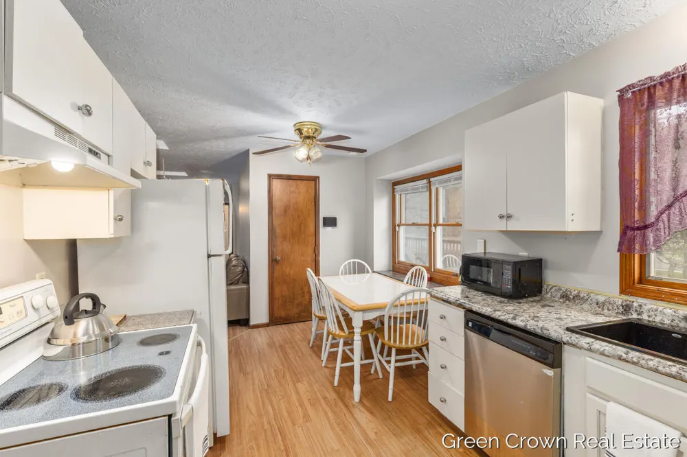 4982 Wilcox Road Delhi Charter Township, MI 48842