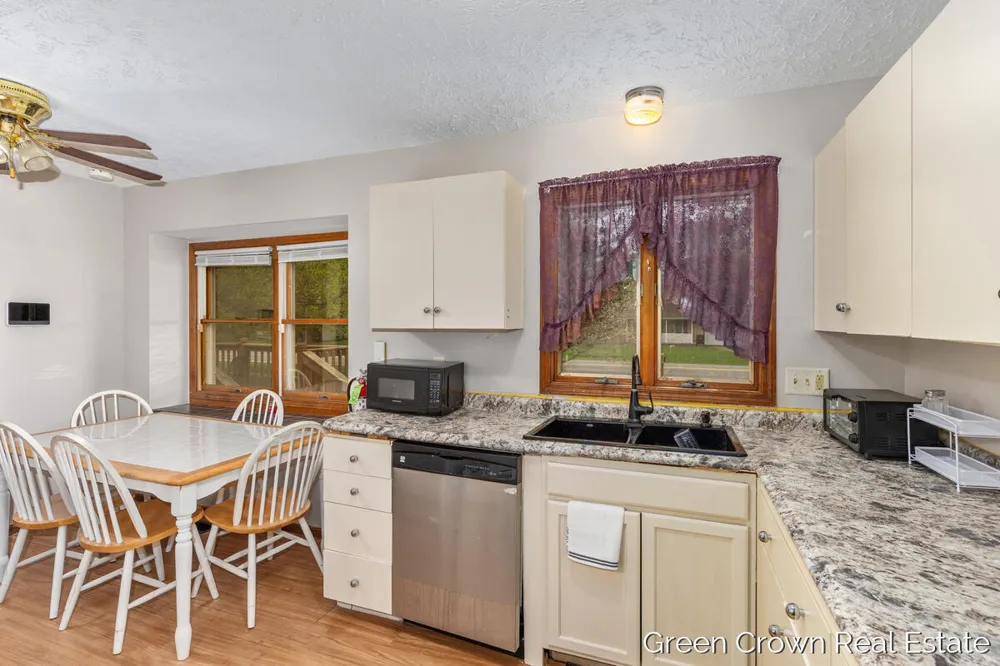 4982 Wilcox Road Delhi Charter Township, MI 48842