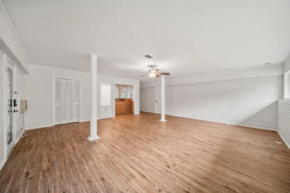 2019 Thompson Street #A Conroe, TX 77301