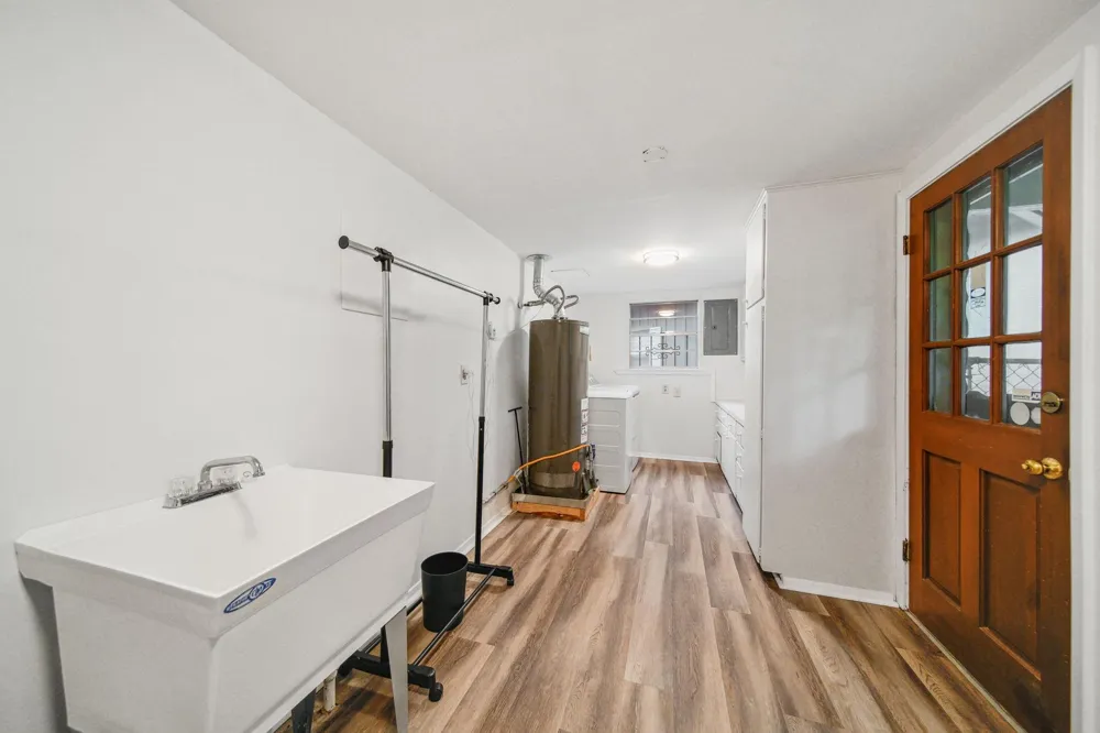 2019 Thompson Street #A Conroe, TX 77301