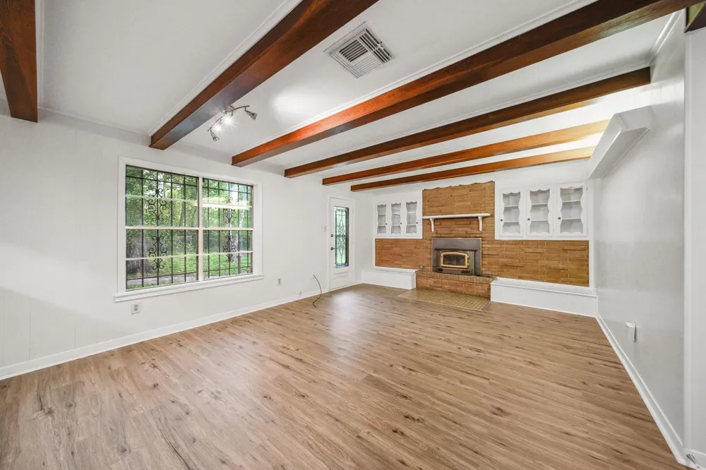 2019 Thompson Street #A Conroe, TX 77301