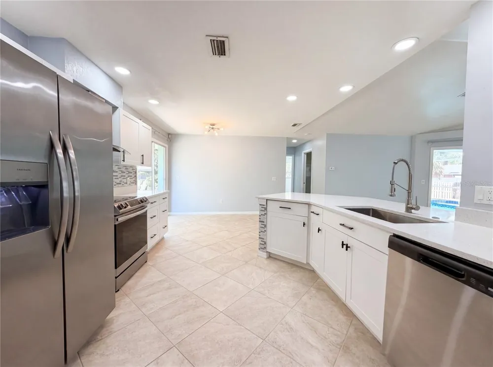 212 WASHINGTON AVENUE Osprey, FL 34229