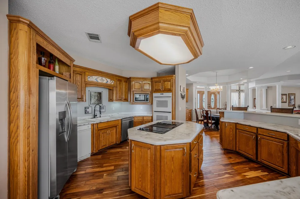 552 Vz County Road 2142 Wills Point, TX 75169