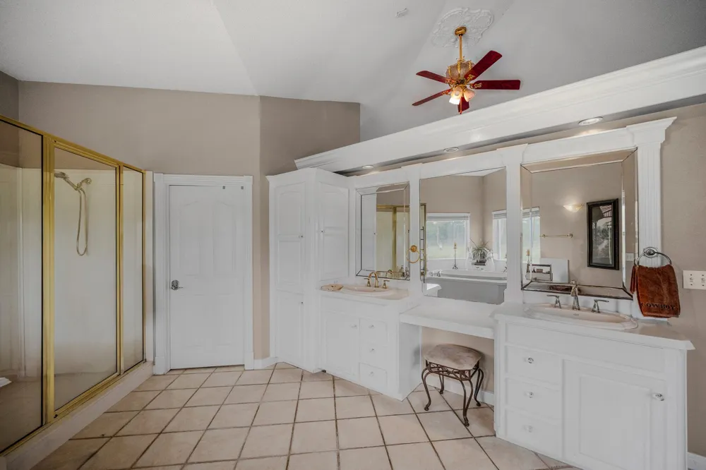 552 Vz County Road 2142 Wills Point, TX 75169