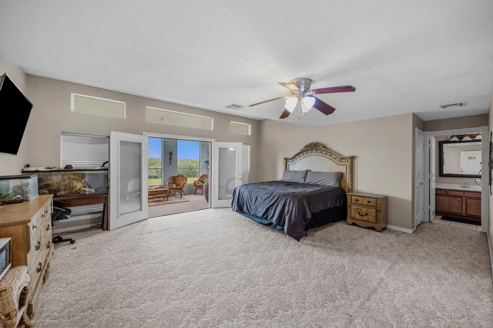 552 Vz County Road 2142 Wills Point, TX 75169