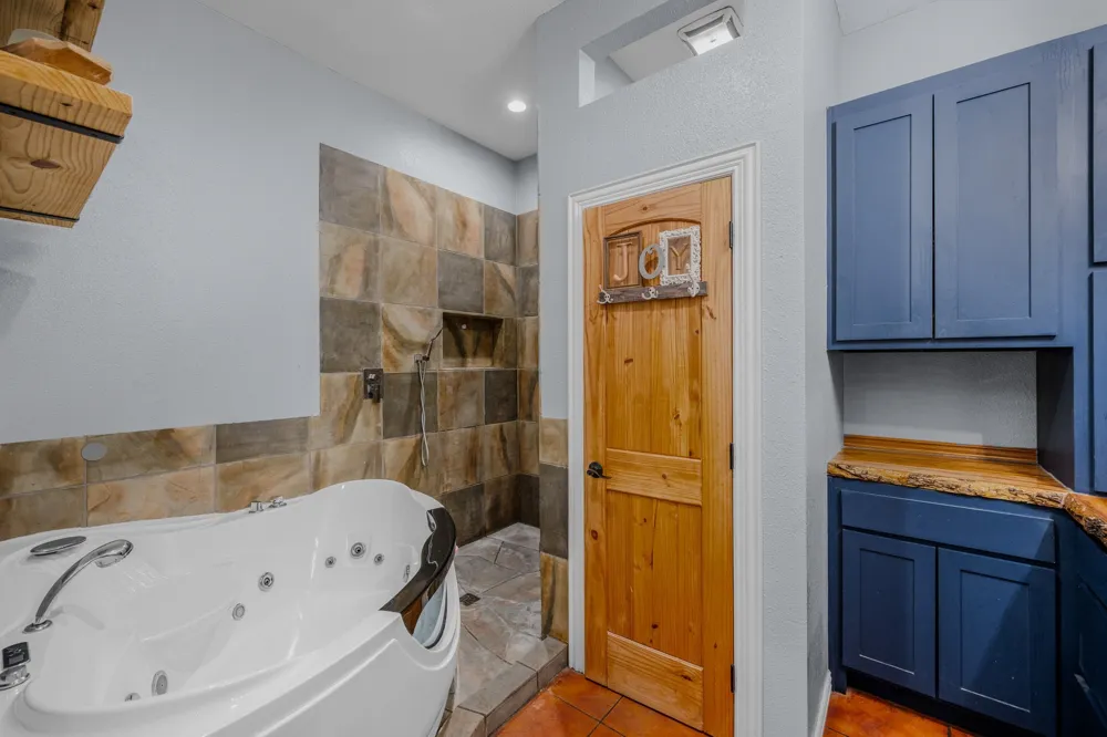 552 Vz County Road 2142 Wills Point, TX 75169