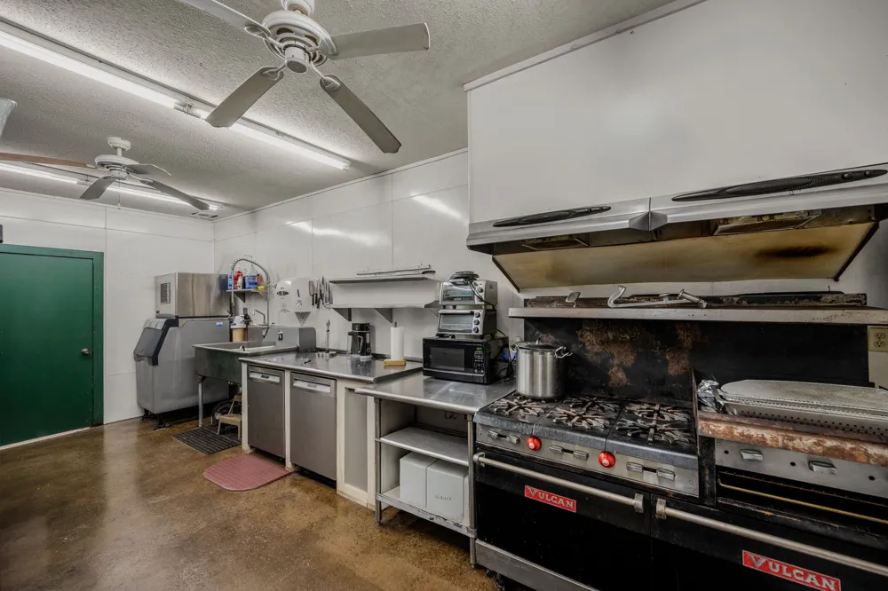 552 Vz County Road 2142 Wills Point, TX 75169