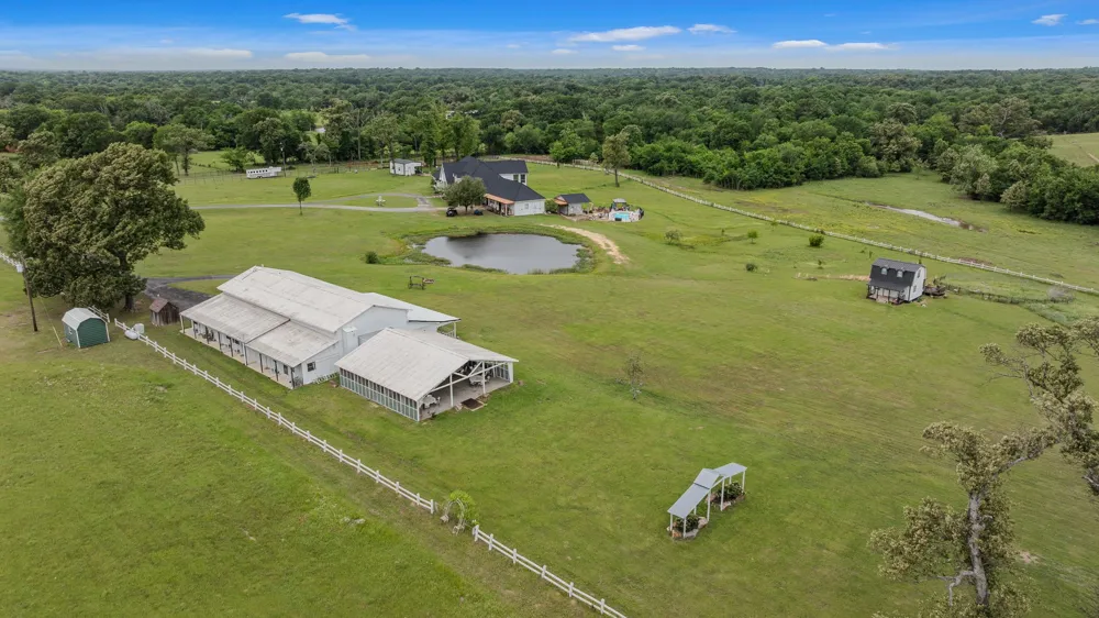 552 Vz County Road 2142 Wills Point, TX 75169
