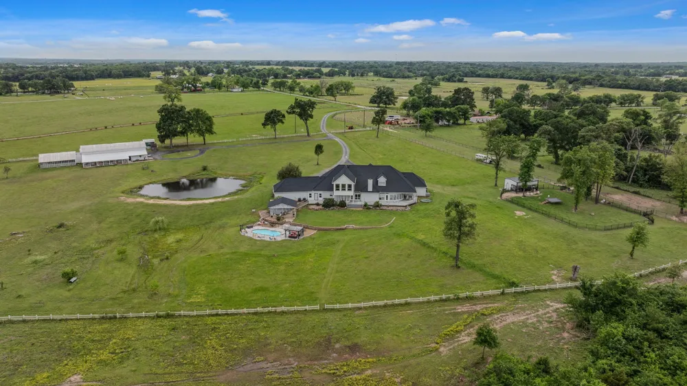 552 Vz County Road 2142 Wills Point, TX 75169