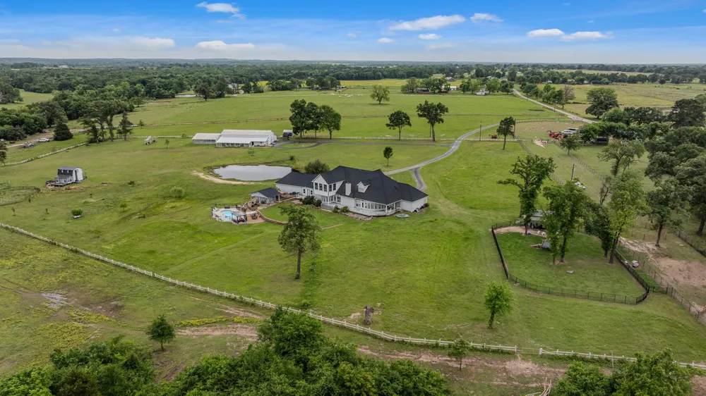552 Vz County Road 2142 Wills Point, TX 75169