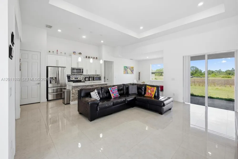 1211 Eclat St E Lehigh Acres, FL 33974