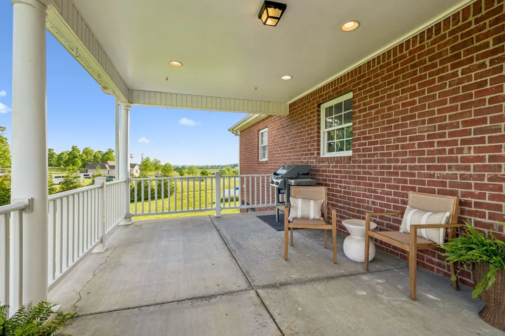 7899 W Lick Creek Rd Primm Springs, TN 38476