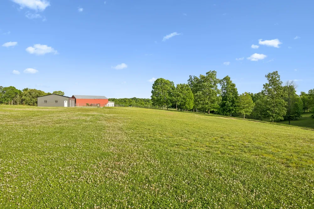 7899 W Lick Creek Rd Primm Springs, TN 38476