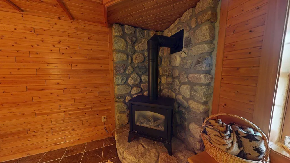 7272 Far North Road Orr, MN 55771