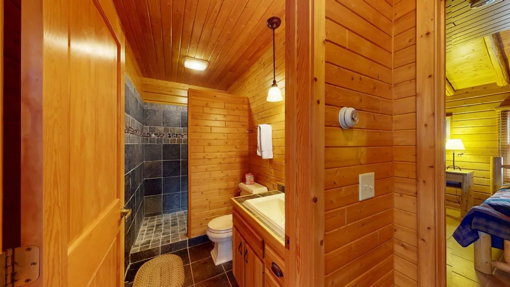 7272 Far North Road Orr, MN 55771