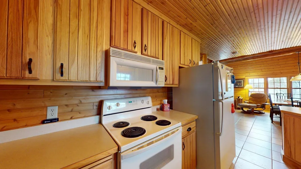 7272 Far North Road Orr, MN 55771