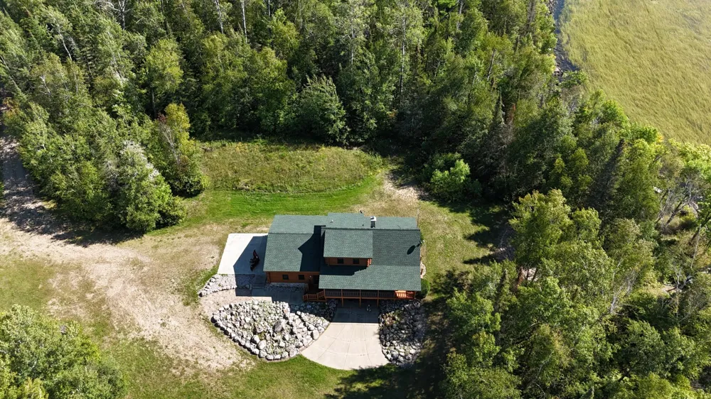 7272 Far North Road Orr, MN 55771