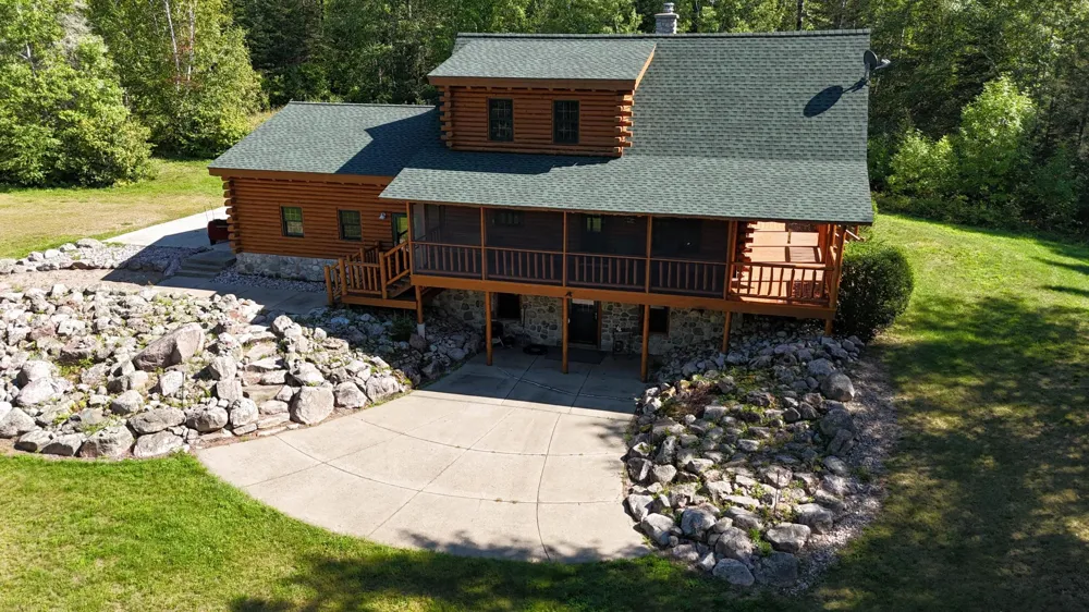 7272 Far North Road Orr, MN 55771