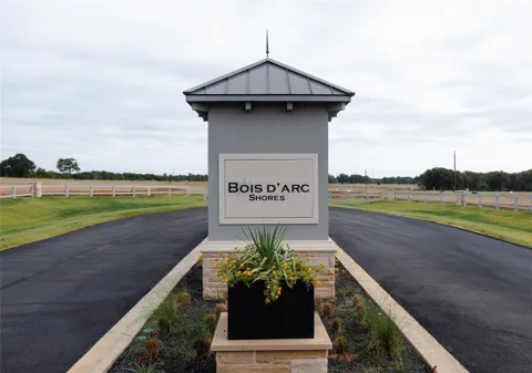 615 Bois D 'Arc Lane