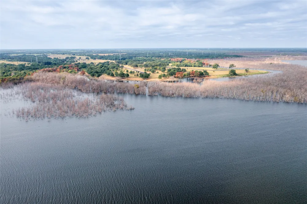 615 Bois D 'Arc Lane Dodd City, TX 75438