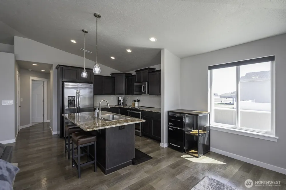 1012 8th Avenue NE Ephrata, WA 98823
