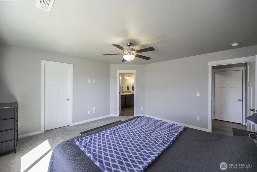 1012 8th Avenue NE Ephrata, WA 98823
