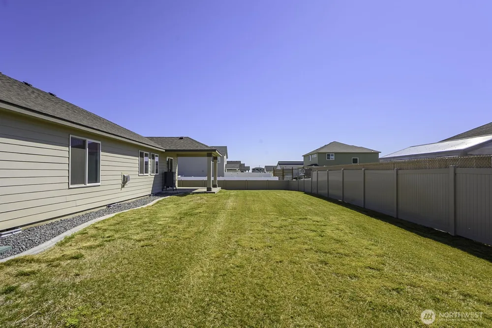 1012 8th Avenue NE Ephrata, WA 98823