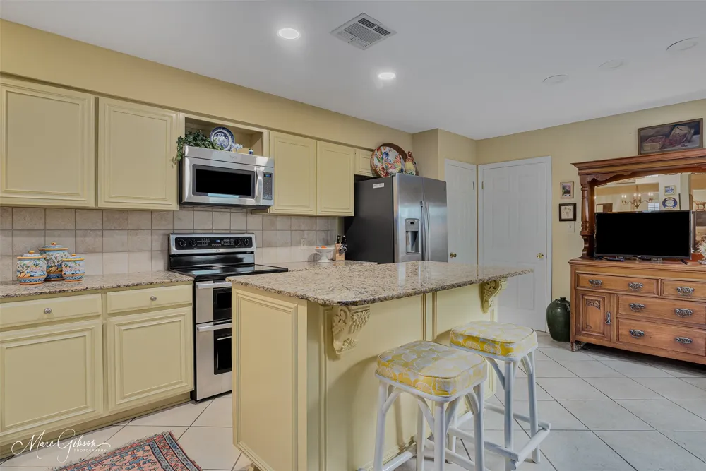 61 Tealwood Street Shreveport, LA 71104
