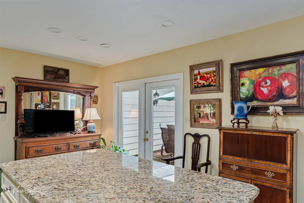 61 Tealwood Street Shreveport, LA 71104