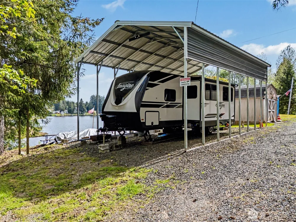 1670 W Star Lake Drive Elma, WA 98541