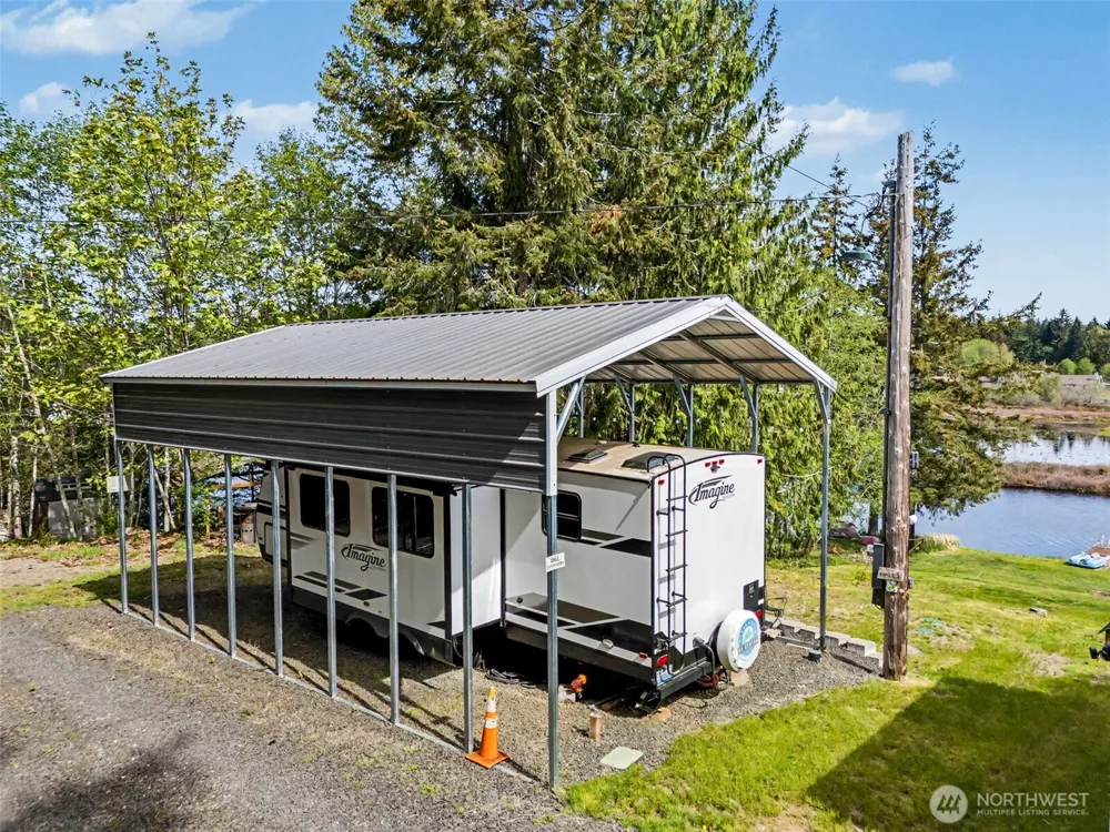 1670 W Star Lake Drive Elma, WA 98541