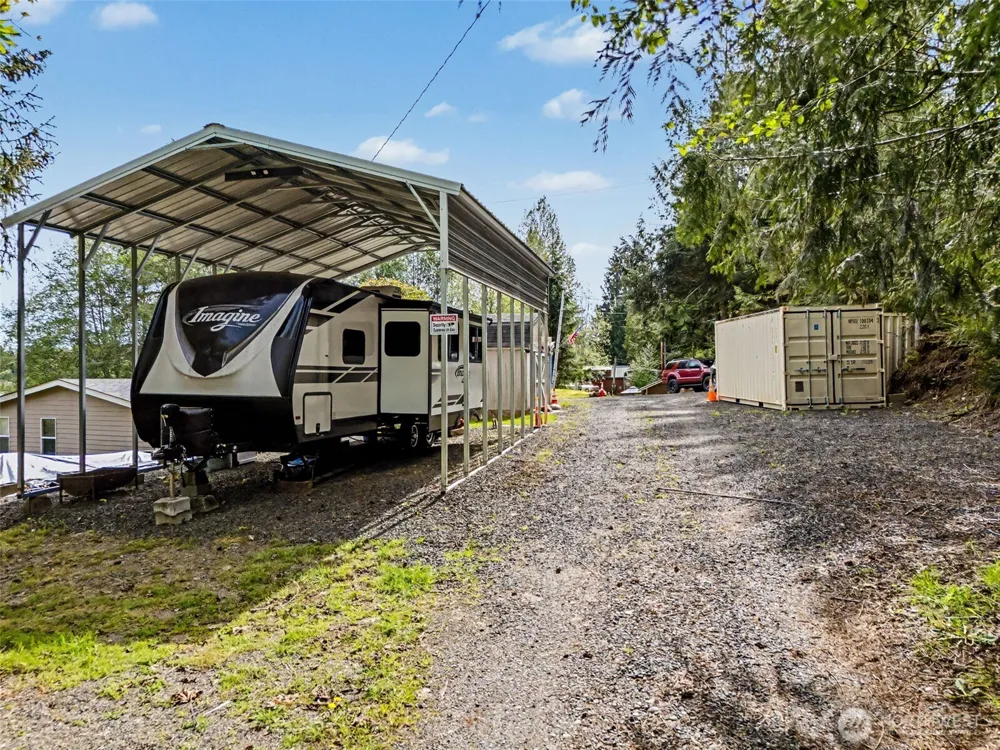 1670 W Star Lake Drive Elma, WA 98541