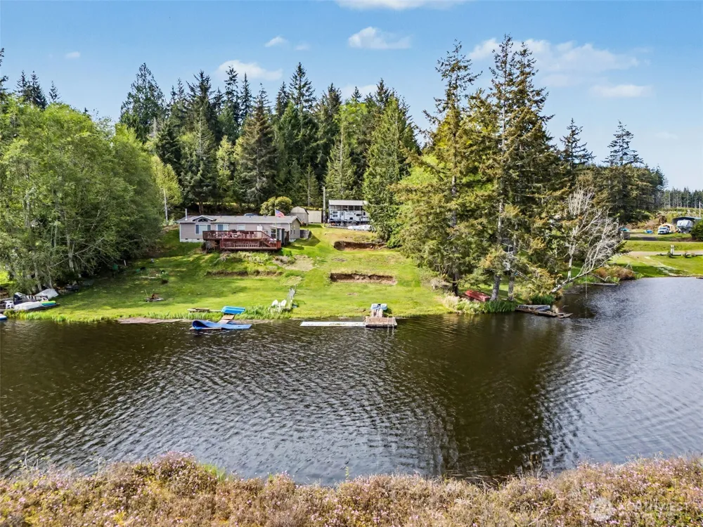 1670 W Star Lake Drive Elma, WA 98541
