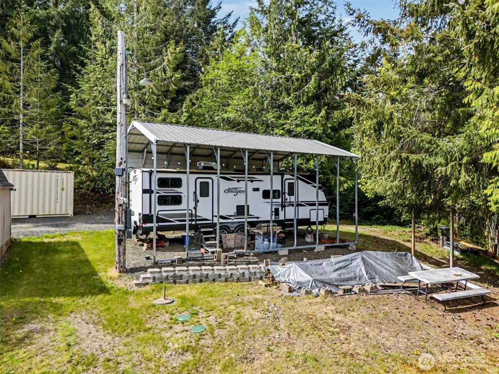 1670 W Star Lake Drive Elma, WA 98541