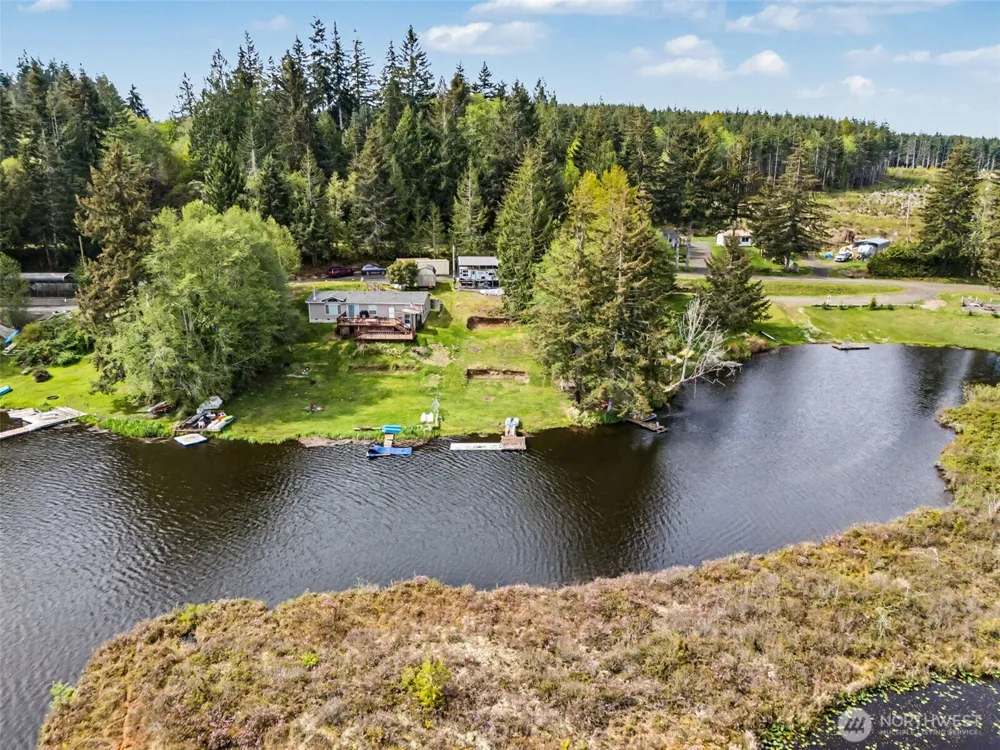 1670 W Star Lake Drive Elma, WA 98541