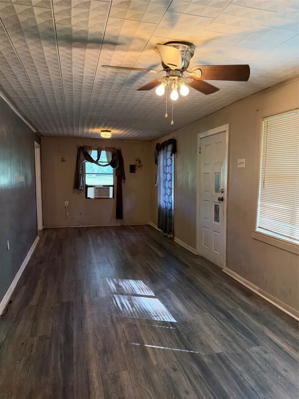 2077 Burson Road Heflin, LA 71039