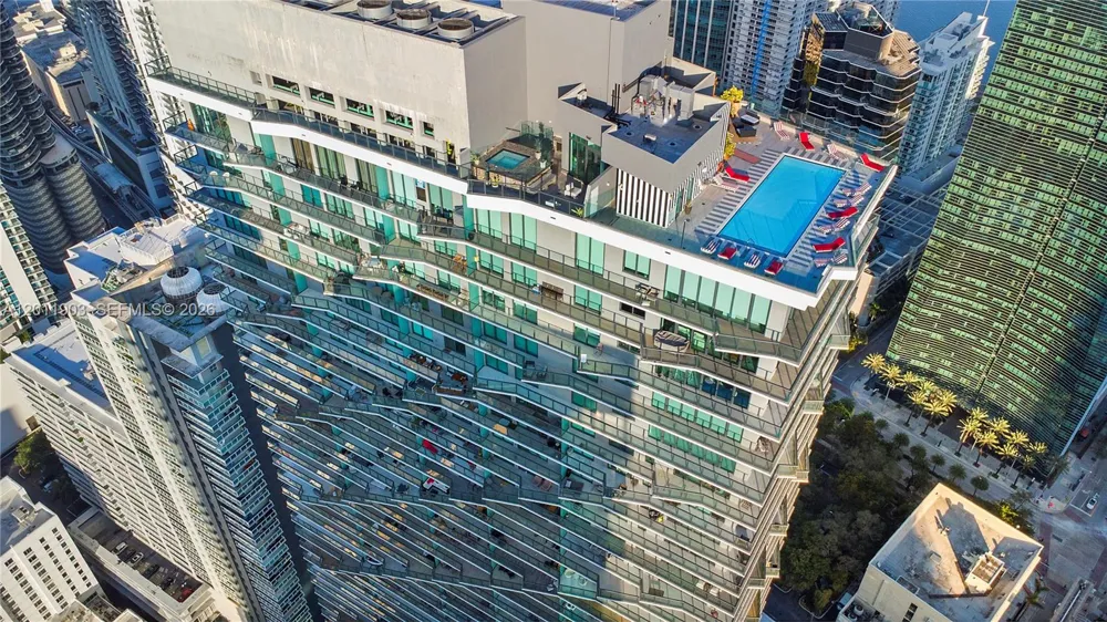 1300 S Miami Ave #2001 Miami, FL 33130