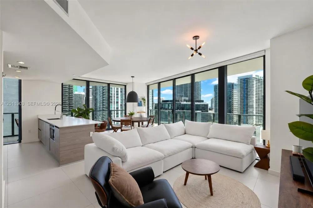 1300 S Miami Ave #2001 Miami, FL 33130