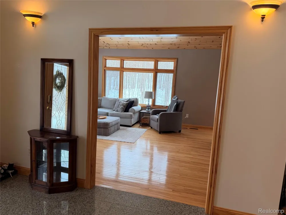 6788 E Hoxie Road Solon Township, MI 49621